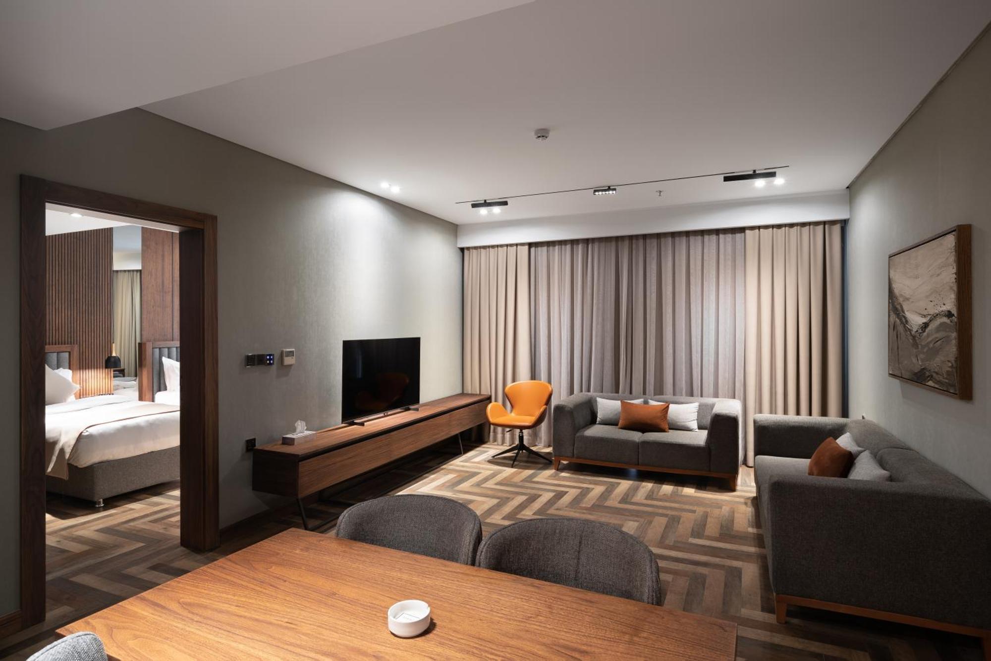 Hotel Ramada By Wyndham - Sulaymaniyah Salim Street Esterno foto