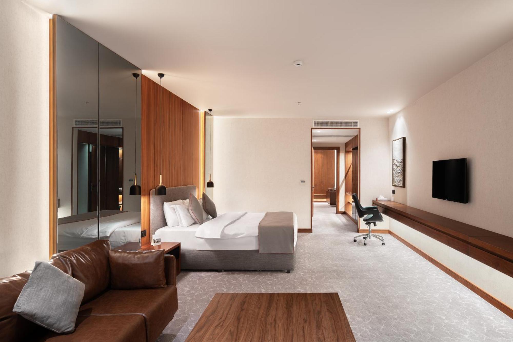 Hotel Ramada By Wyndham - Sulaymaniyah Salim Street Esterno foto